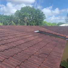 Tile Roof Cleaning in Plantation, FL 4